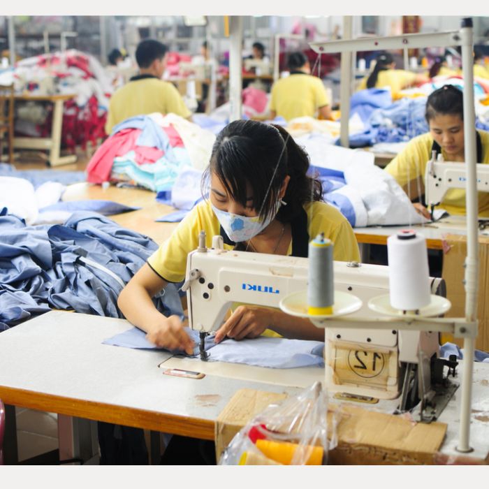 How-to-choose-the-right-Vietnam-clothing-supplier-for-your-business